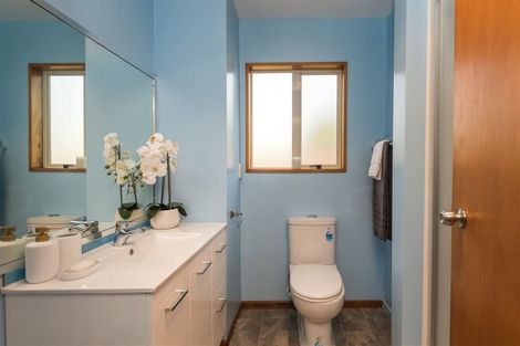 Photo of property in 60b Halswell Road, Hillmorton, Christchurch, 8025