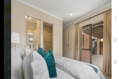 Photo of property in 8 Carisbrook Crescent, Papakura, 2110