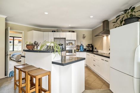 Photo of property in 18 Great West Road, Matipo Heights, Rotorua, 3015