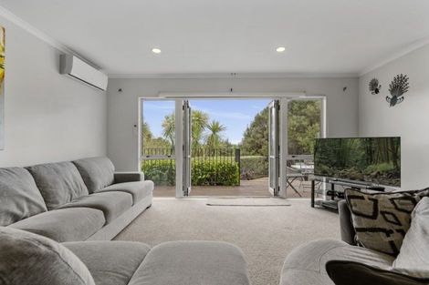 Photo of property in 22 Vanderbilt Place, Welcome Bay, Tauranga, 3112