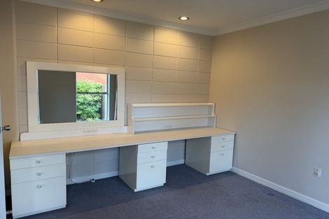 Photo of property in 64 Hamilton Avenue, Ilam, Christchurch, 8041