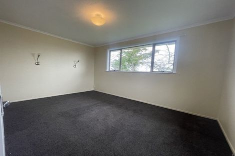 Photo of property in 39 Vera Road, Te Atatu South, Auckland, 0610