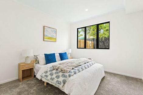 Photo of property in 1/113 Beach Road, Te Atatu Peninsula, Auckland, 0610