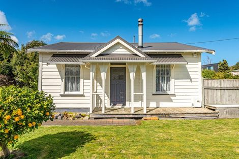 Photo of property in 194 Anzac Parade, Whanganui East, Whanganui, 4500