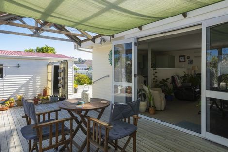 Photo of property in 95 Iranui Road, Inner Kaiti, Gisborne, 4010