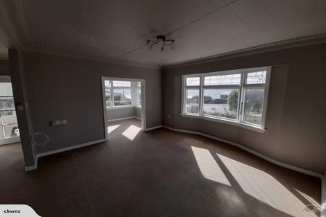 Photo of property in 118 Larnach Road, Vauxhall, Dunedin, 9013