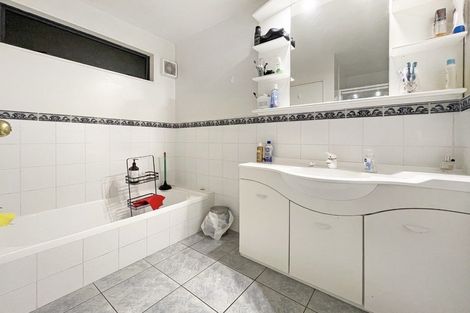 Photo of property in 54 Cunliffe Street, Churton Park, Wellington, 6037