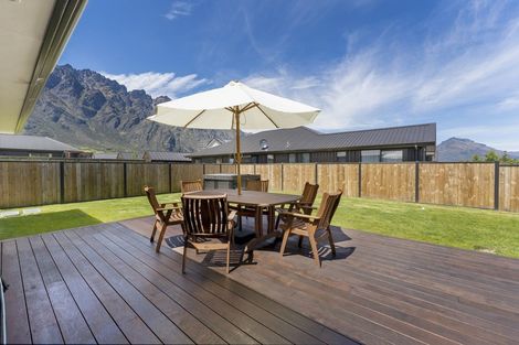Photo of property in 77 Jack Hanley Drive, Jacks Point, Queenstown, 9371
