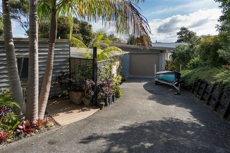 Photo of property in 17 Taumata Close, Paihia, 0200