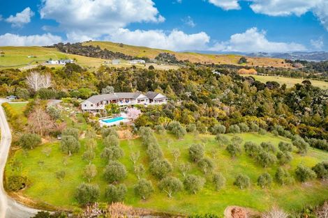 Photo of property in 158 Rangiora Road, Kaiwaka, 0573