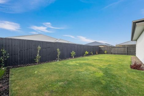 Photo of property in 7 Olearia Lane, Halswell, Christchurch, 8025
