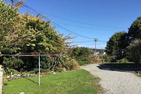 Photo of property in 17 Mcgowan Street, Runanga, 7803