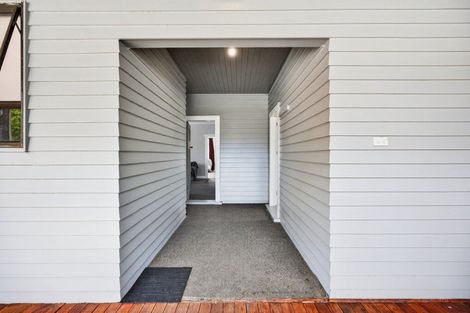 Photo of property in 12 Hampden Street, Murchison, 7007