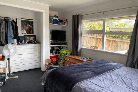 Photo of property in 115 Glengarry Road, Glen Eden, Auckland, 0602