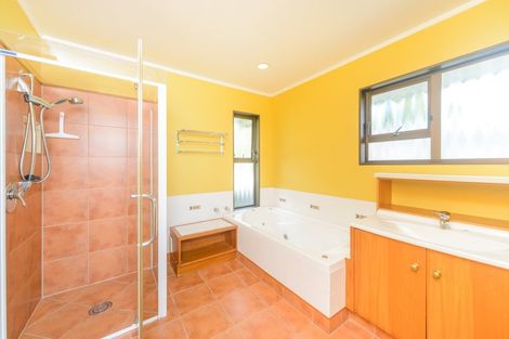 Photo of property in 78 Buick Crescent, Awapuni, Palmerston North, 4412