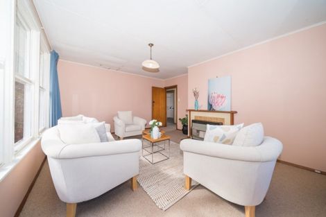 Photo of property in 22 Ashford Avenue, Hokowhitu, Palmerston North, 4410
