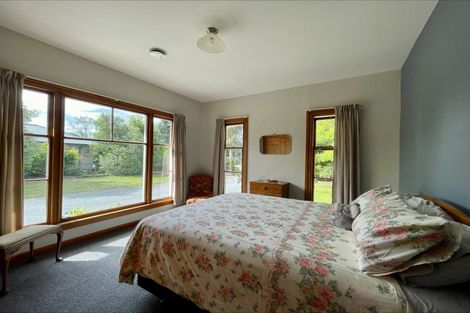 Photo of property in 63 Main North Road, Geraldine, 7930