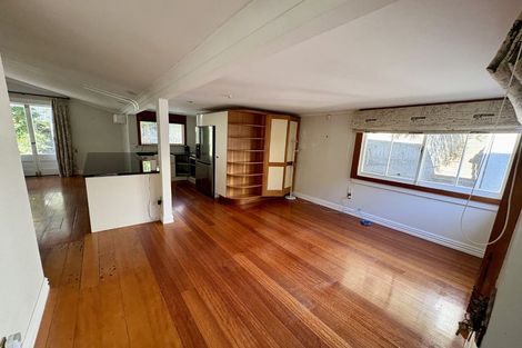 Photo of property in 31 Coote Road, Bluff Hill, Napier, 4110