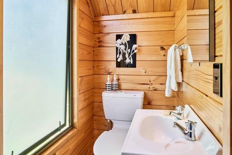 Photo of property in 41 Leeward Drive, Whitby, Porirua, 5024