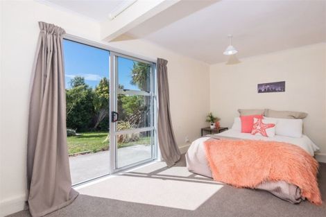 Photo of property in 43 Carluke Street, Paparangi, Wellington, 6037
