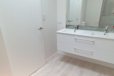 Photo of property in 2/118 Champion Street, Edgeware, Christchurch, 8013