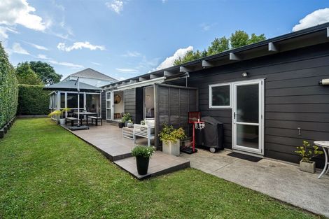 Photo of property in 1/52 Norwood Road, Bayswater, Auckland, 0622