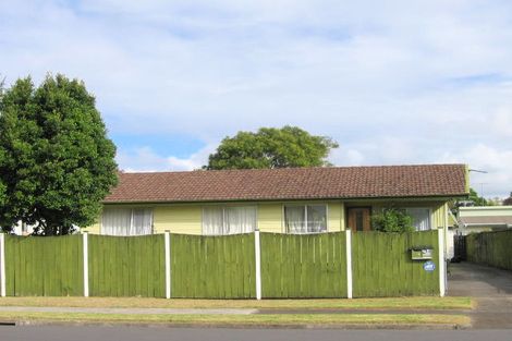 Photo of property in 79 Sunderlands Road, Half Moon Bay, Auckland, 2012