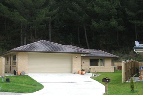 Photo of property in 17 Evergreen Crescent, Trentham, Upper Hutt, 5018