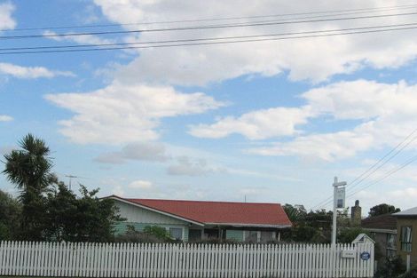 Photo of property in 7 Lewis Road, Pakuranga, Auckland, 2010