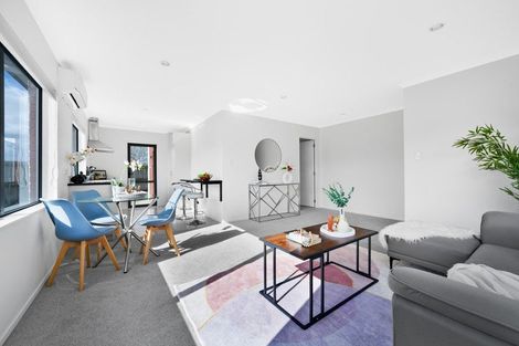Photo of property in 1/46 Park Estate Road, Rosehill, Papakura, 2113