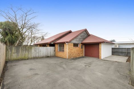 Photo of property in 2/172 Langdons Road, Northcote, Christchurch, 8052