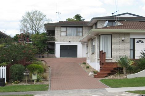 Photo of property in 70 Resolution Road, Welcome Bay, Tauranga, 3112