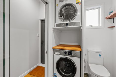 Photo of property in 41 Glenpark Avenue, Mornington, Dunedin, 9011