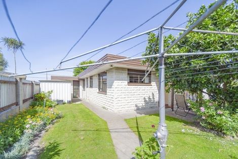 Photo of property in 34 Perry Crescent, Greenmeadows, Napier, 4112
