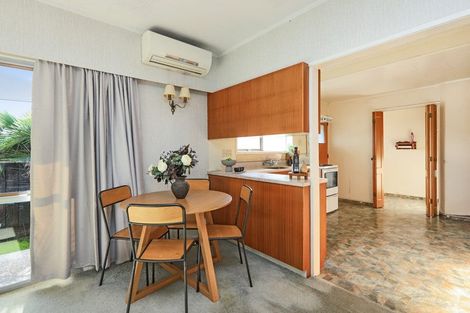 Photo of property in 2/6 Lindsay Street, Havelock North, 4130