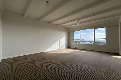 Photo of property in 4/80 Whiteley Street, Moturoa, New Plymouth, 4310