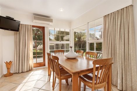 Photo of property in 55 Englefield Road, Northwood, Christchurch, 8051