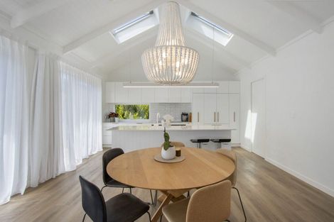 Photo of property in 2 Goldstone Place, Omokoroa, 3114