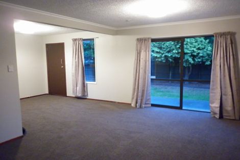 Photo of property in 136 Yaldhurst Road, Sockburn, Christchurch, 8042