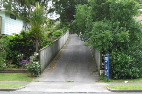 Photo of property in 42 The Glade South, Pukekohe, 2120