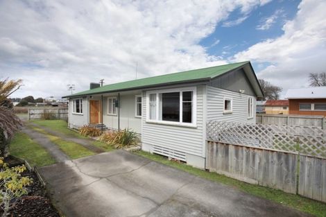 Photo of property in 14 Racecourse Avenue, Marton, 4710