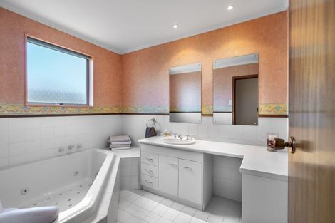 Photo of property in 71 Gladstone Terrace, Gladstone, Invercargill, 9810