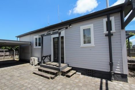 Photo of property in 11 Irvine Street, Frankton, Hamilton, 3204