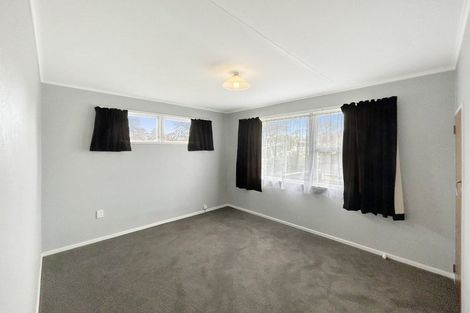Photo of property in 31 Abraham Crescent, Milson, Palmerston North, 4414