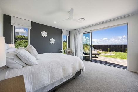 Photo of property in 9 Johnson Place, Stillwater, Silverdale, 0993