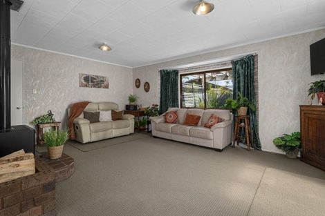 Photo of property in 13 Gray Street, Katikati, 3129