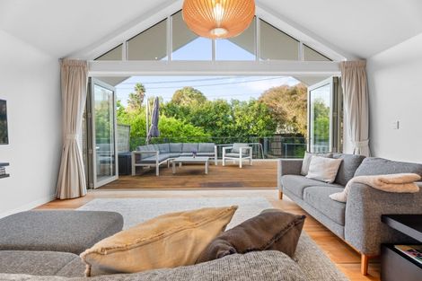 Photo of property in 2 Hulse Avenue, Sandringham, Auckland, 1025