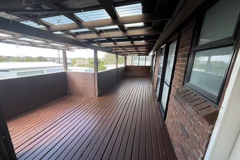 Photo of property in 56 Willerton Avenue, New Lynn, Auckland, 0600