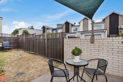 Photo of property in 10 Squadron Drive, Hobsonville, Auckland, 0616