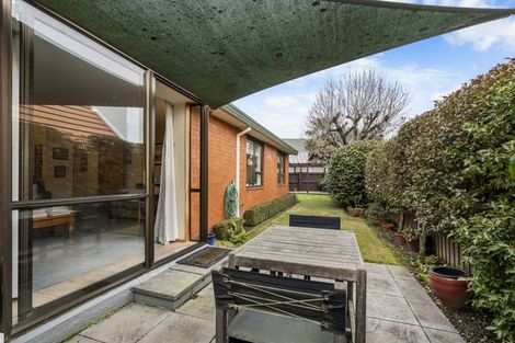 Photo of property in 19 O'connor Place, Burnside, Christchurch, 8053